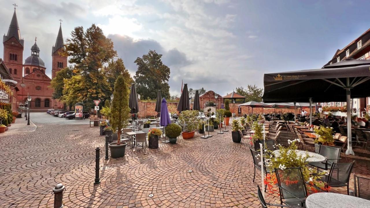 Hotel Zu Den Drei Kronen Seligenstadt Exteriér fotografie