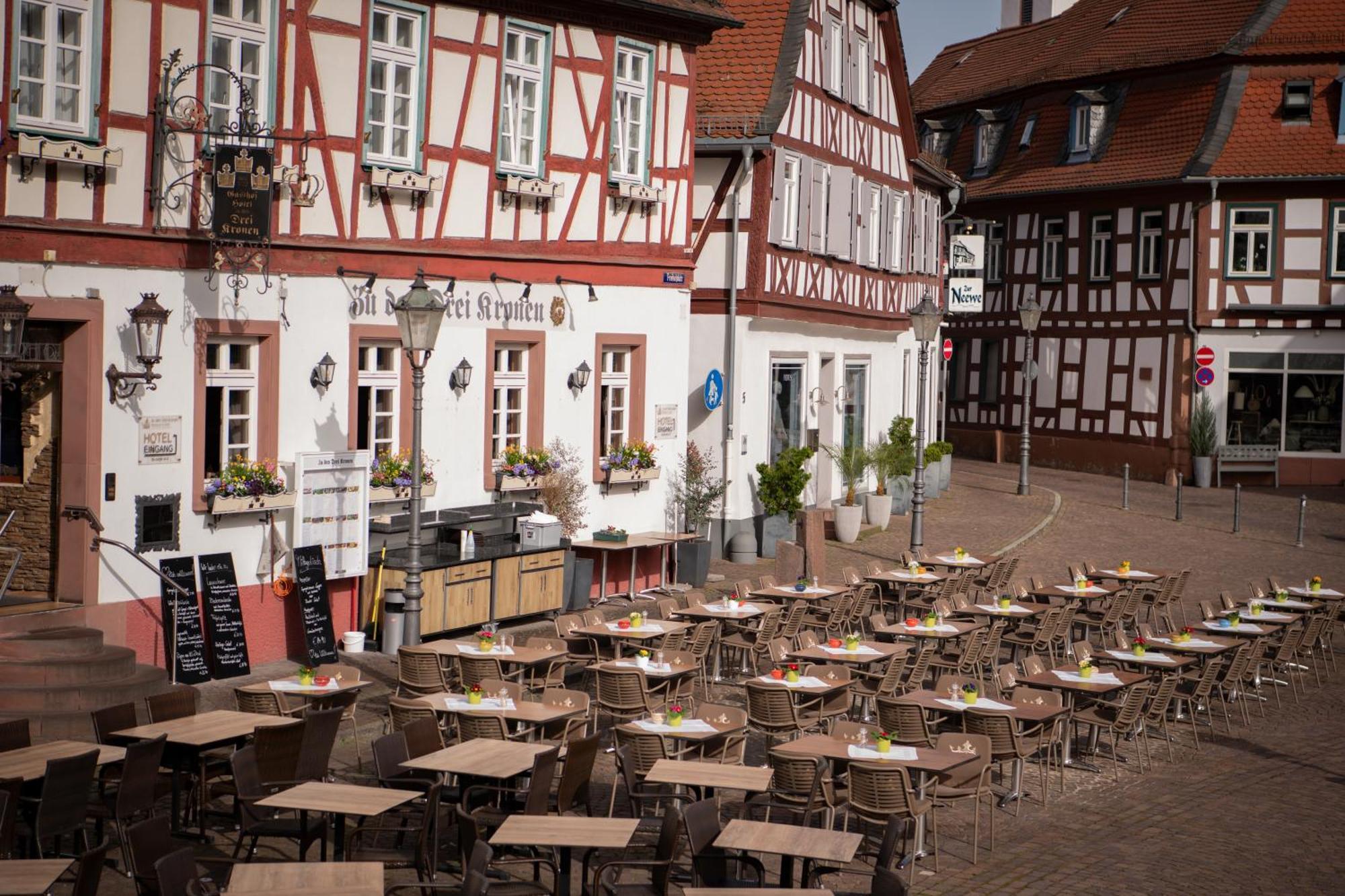 Hotel Zu Den Drei Kronen Seligenstadt Exteriér fotografie